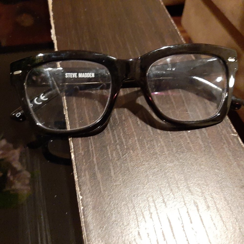 Steve Madden Bluelight glasses